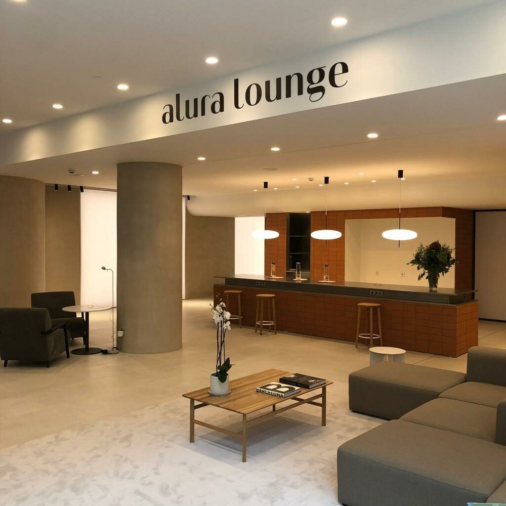 alura-lounge-entrada-recepcion